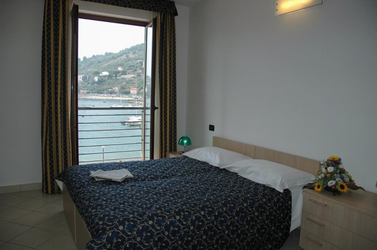 Hotel Residence Le Terrazze Porto Venere Exterior foto