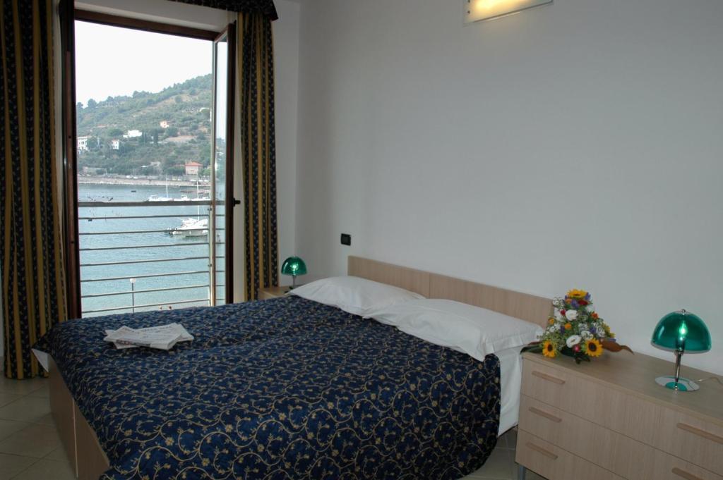 Hotel Residence Le Terrazze Porto Venere Zimmer foto