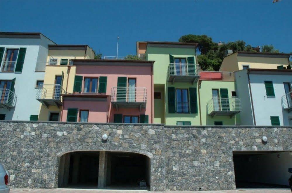 Hotel Residence Le Terrazze Porto Venere Exterior foto